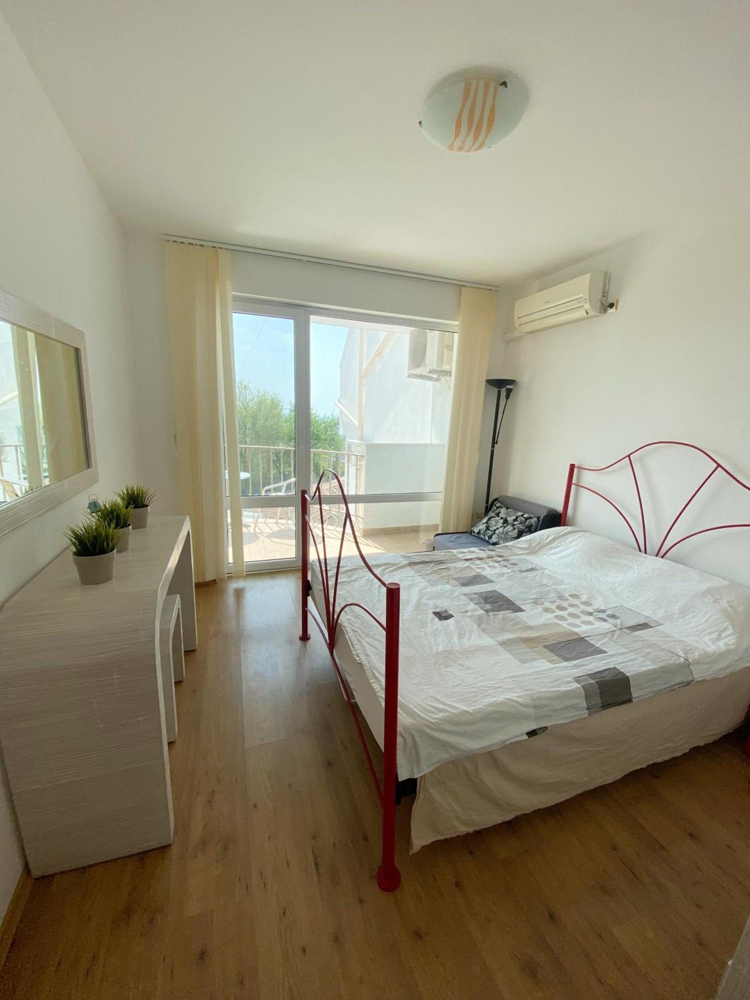 First Line On The Beach Cosy Sea Paradise Apartments Kavarna Buitenkant foto